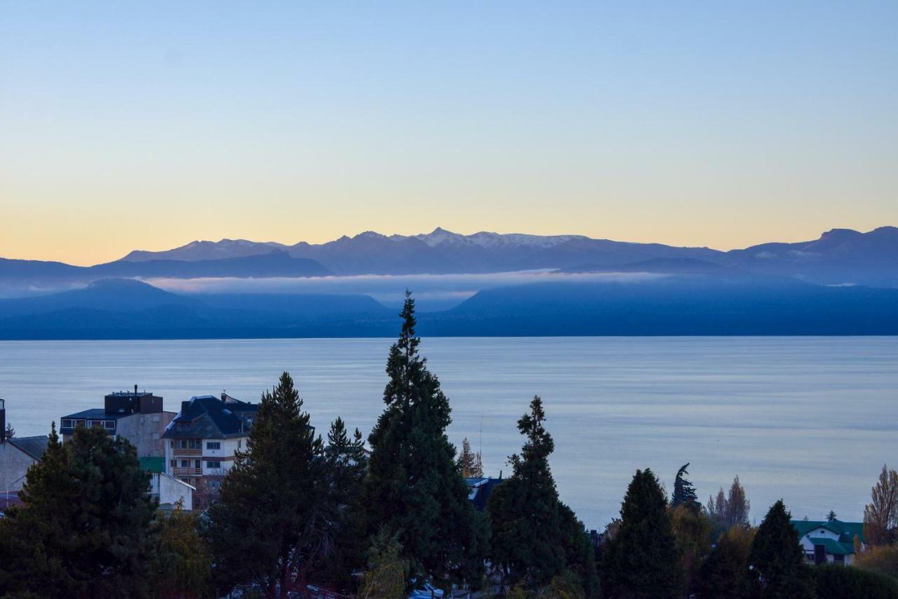 Hostel Arrayan Bariloche Eksteriør bilde