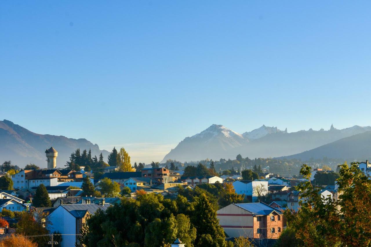 Hostel Arrayan Bariloche Eksteriør bilde