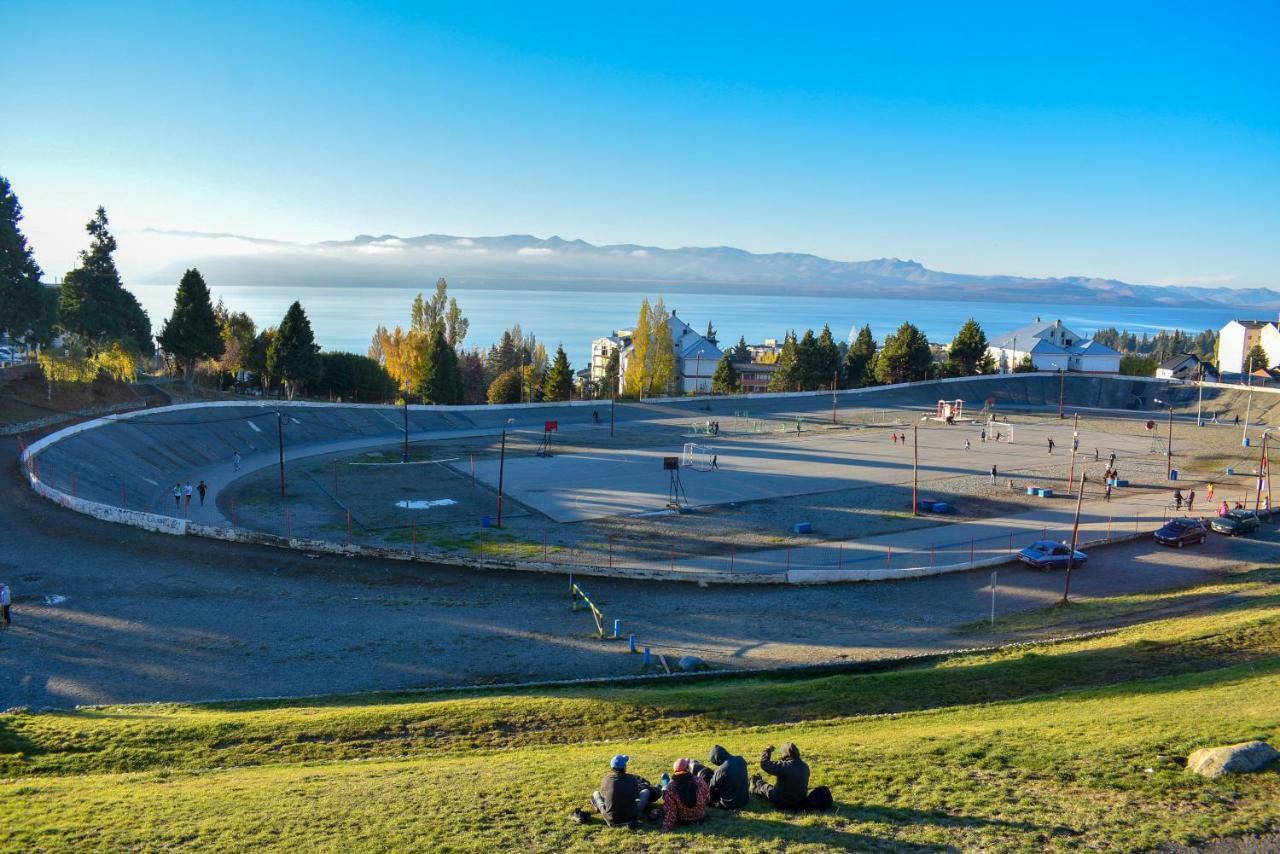 Hostel Arrayan Bariloche Eksteriør bilde